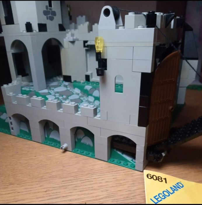 Lego Legoland Castel 6081
