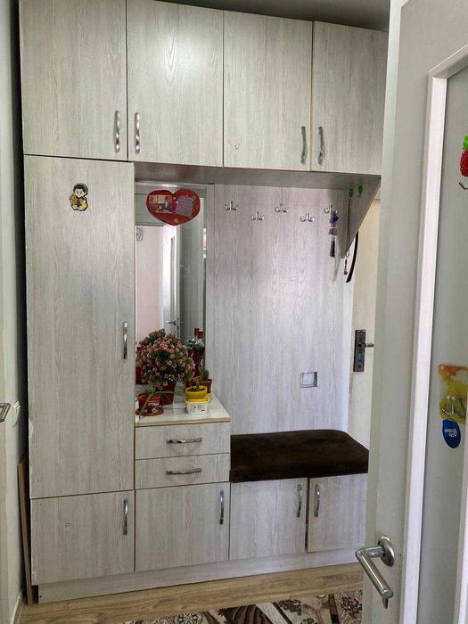 Srochno! Yangihayotda 2 xonali uy sotiladi. 60000$ kelishiladi.