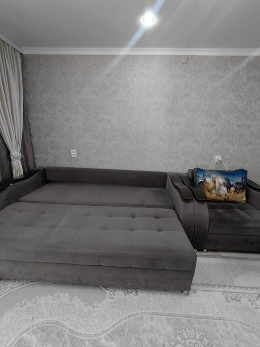 Продам срочно диваны.В отличном состояние.Самовывоз.