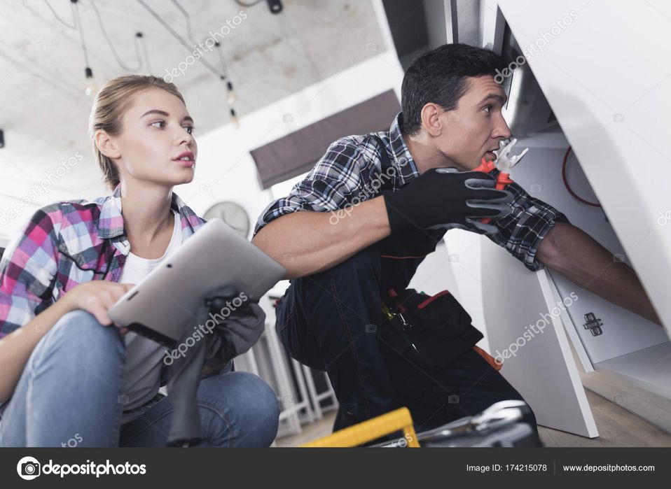 Сантехна ва эликтирик хизматлари ремонт Аристон установка Аристон