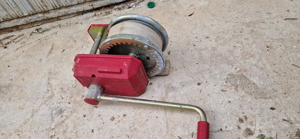 Ръчна Лебедка до 900 кг гр. Исперих • OLX.bg