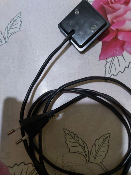 Priza ebonită  220 Kashtan 1