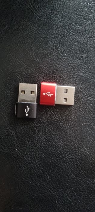 Adaptor micro USB -USB și USB C