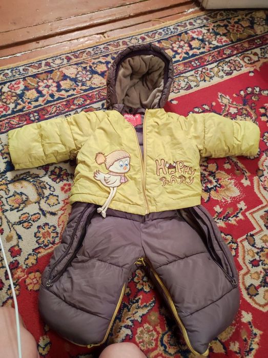 Продам зимние комбинезоны