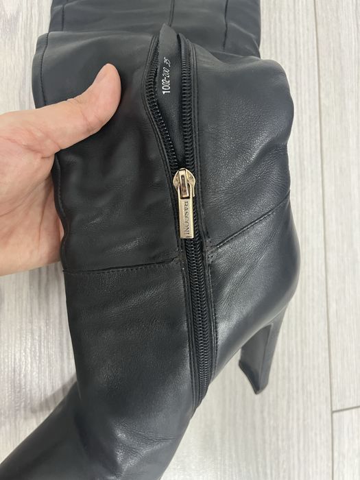 Женские кожанные сапоги