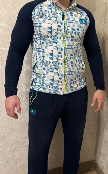 Спортивный Костюм