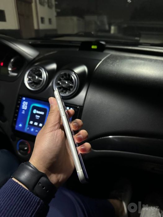 iPhone 11 sotiladi