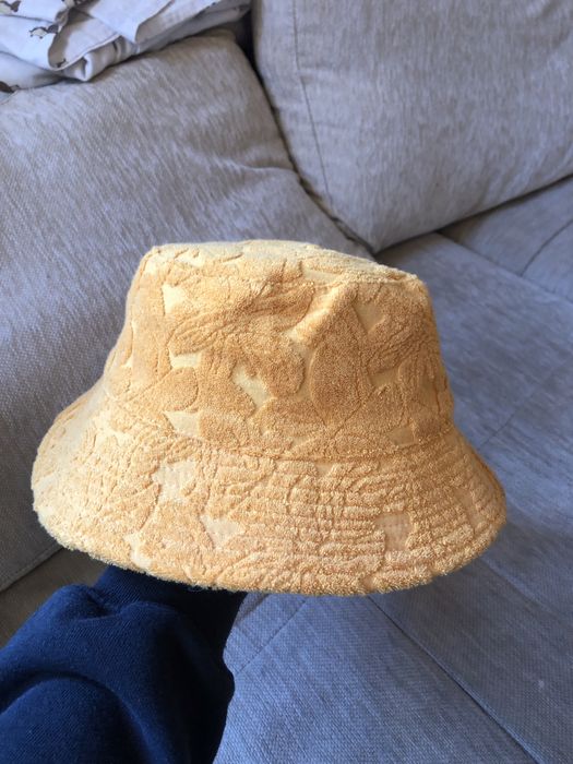 Шапка идиотка ZARA текстурирана