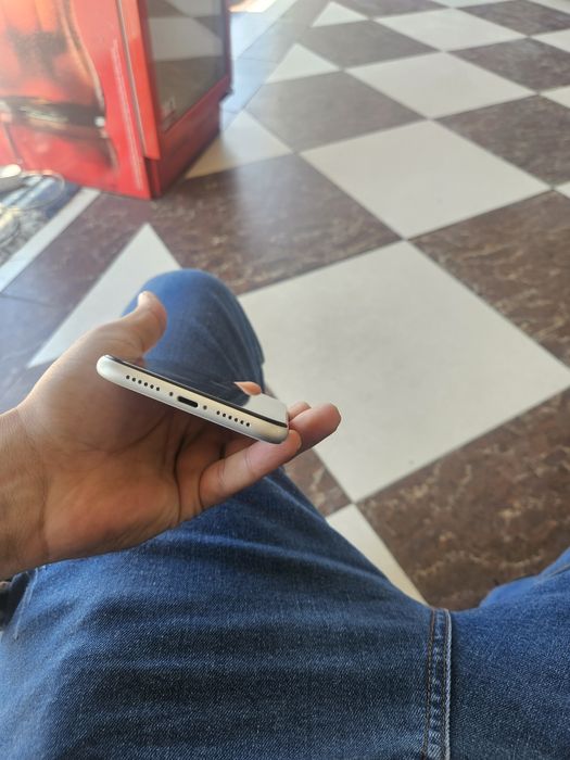 Iphone 11 yaxshi xolatda