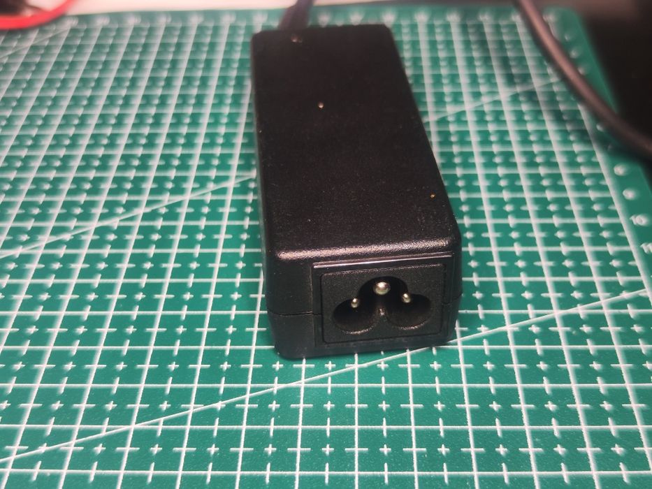 Зарядное устройство для ноутбука HP