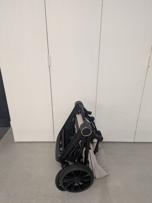 Carucior copil 3 in 1 Lionelo Mika plus