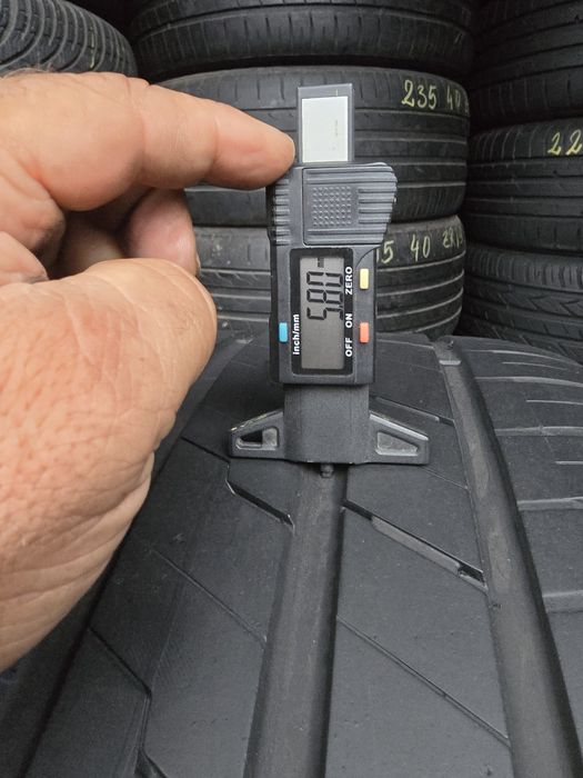 2 Anvelope Vară Hankook 305/40 R20 (RSC) Impecabile DOT3823.