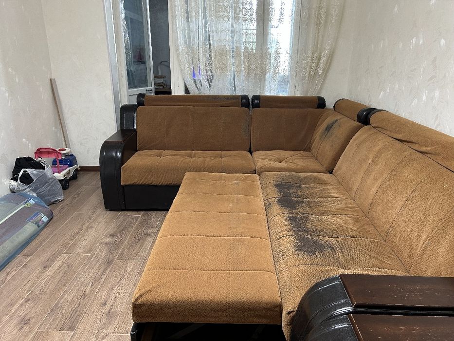 Продается раскладной диван и кресло б/у