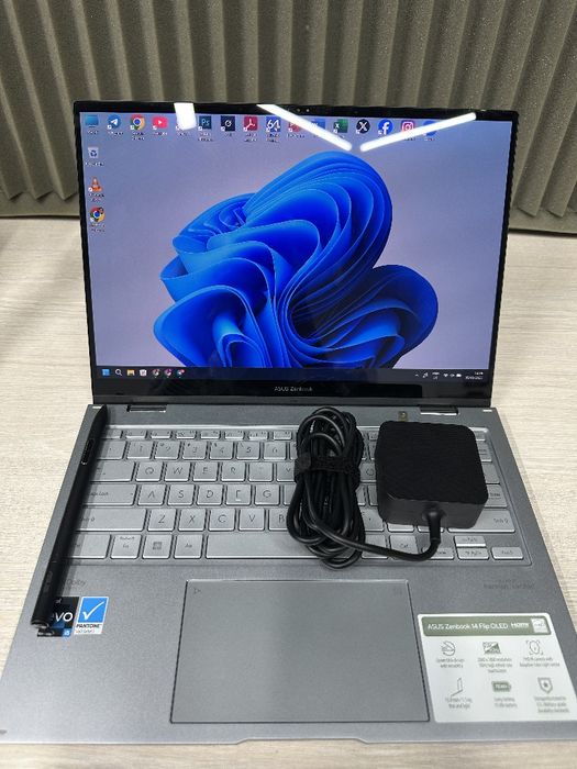 Asus Zenbook 14 Flip Oled | 16/512 Gb | Yangidek