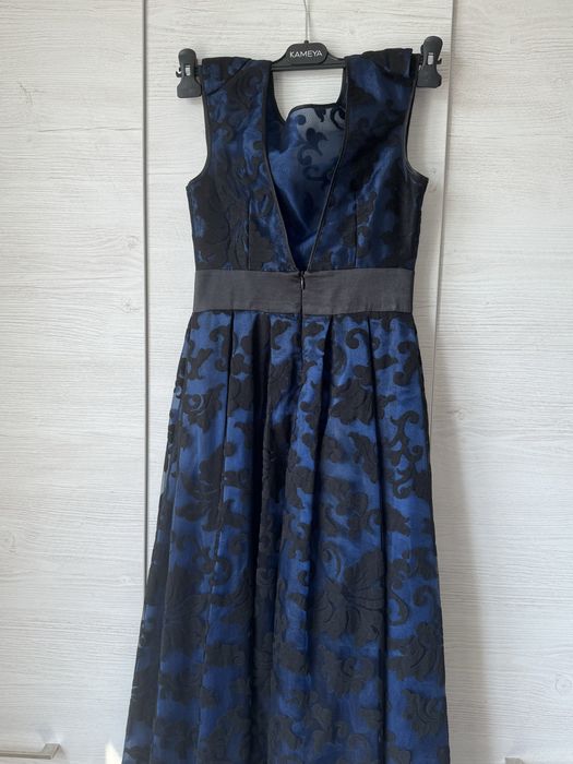 Вечернее платье со шлейфом