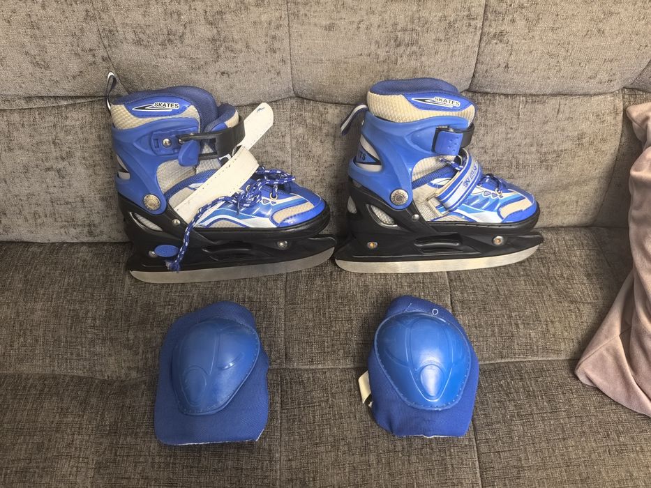 Коньки хоккейные детские