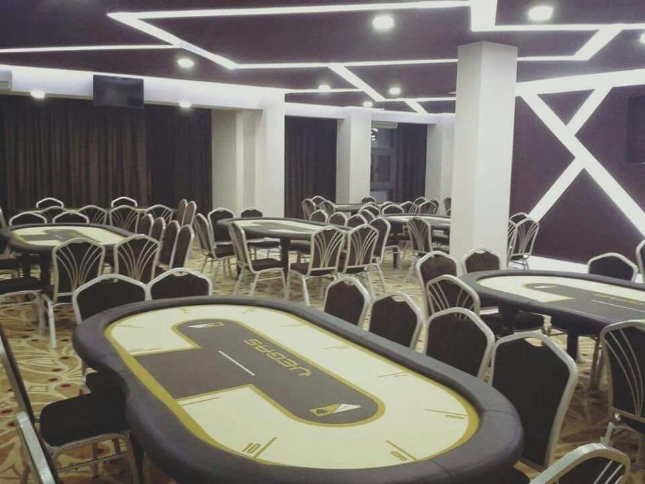 Club de Poker in orasul tau | mese poker + scaune poker + jetoane poker = club poker CustomTables.eu #pokerclub #pokertable #pokerchips #pokerchairs