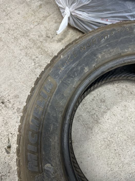 Зимняя MICHELIN 265/60/R18 шипы!