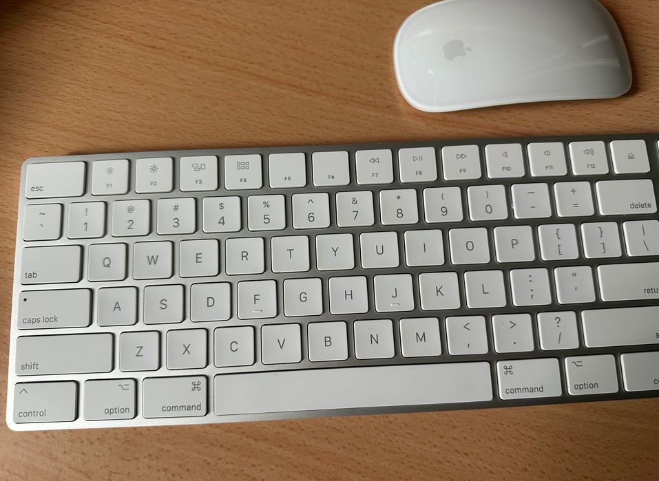 Apple Magic Mouse and Keyboard/ мишка и клавиатура