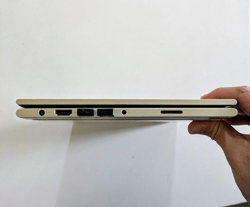 Dell Inspiron 3157 — Noutbuk-transformer (Sensorli)