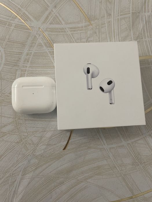 Apple AirPods 3 белый