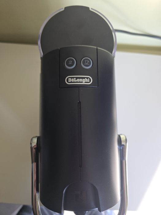 Nespresso Pixie кафемашина