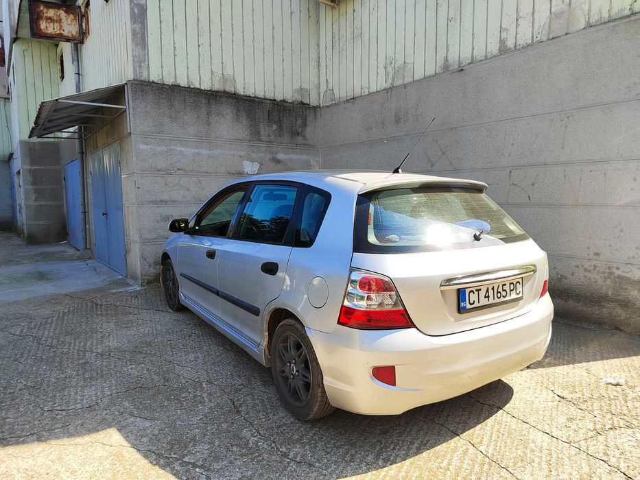 Honda Civic 1.7 CDTI