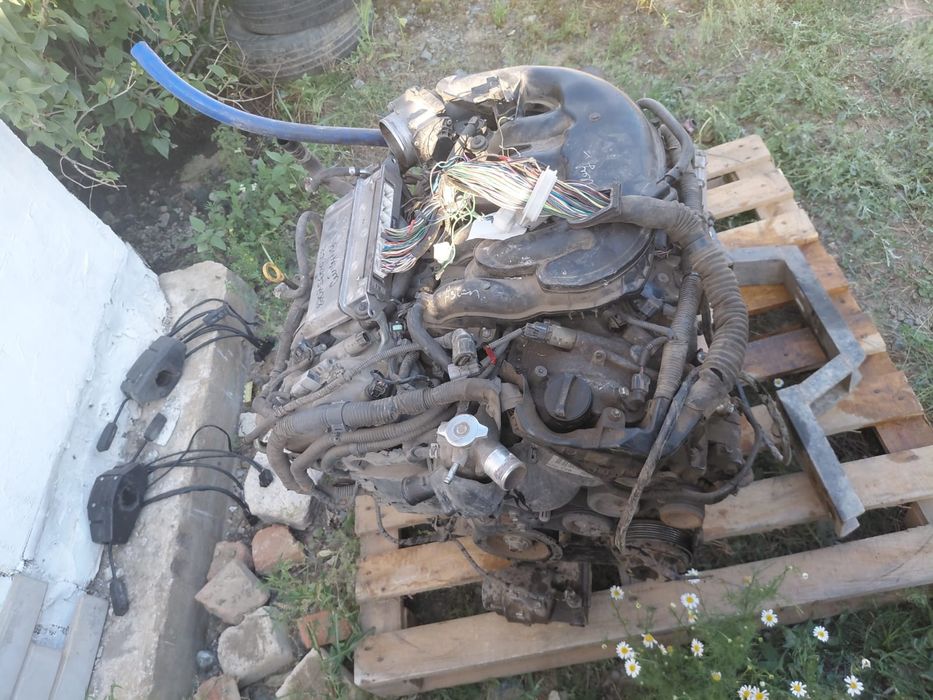 Продам двигатель Toyota 3UZ-FE в сборе