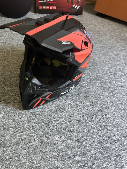 Vand casca enduro