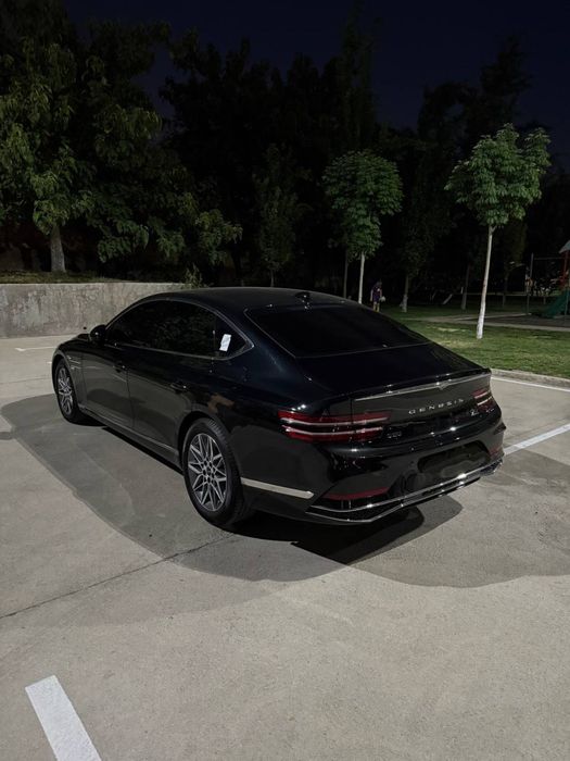 Genesis G80 2026 год