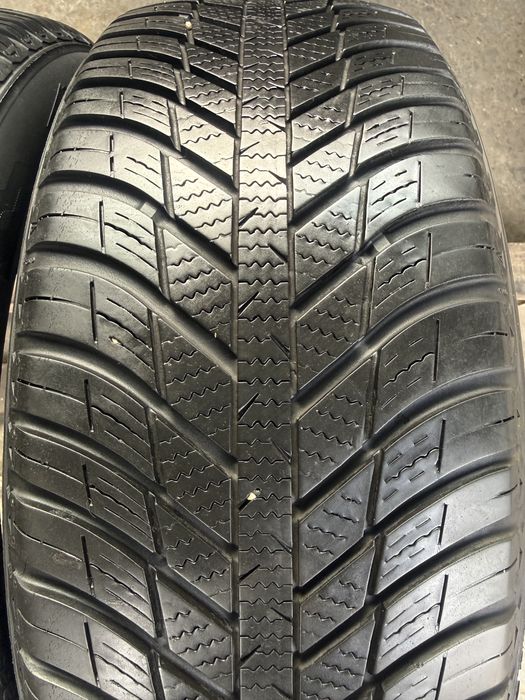 2x Anvelope all season  205/55 r16 M+S -Nexen N"Blue 4 Season All Weather