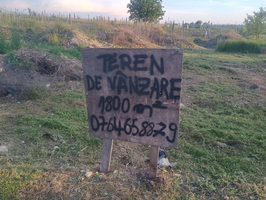 Vand teren intravilan zona artego 1800 mp 0764658879