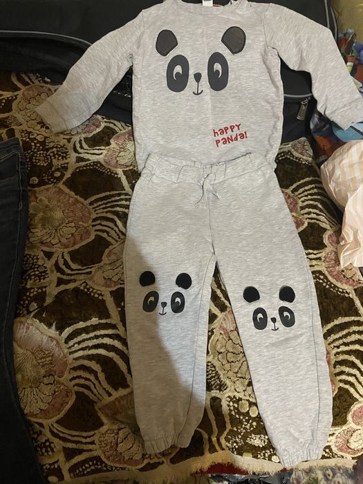 Продам детские вещи есть новые и в отличном состоянии несколтко раз од