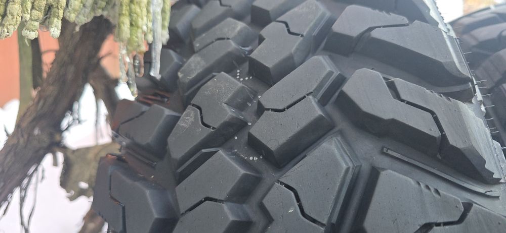 cauciucuri offroad *FĂRĂ* jante, 31x10.5 R15