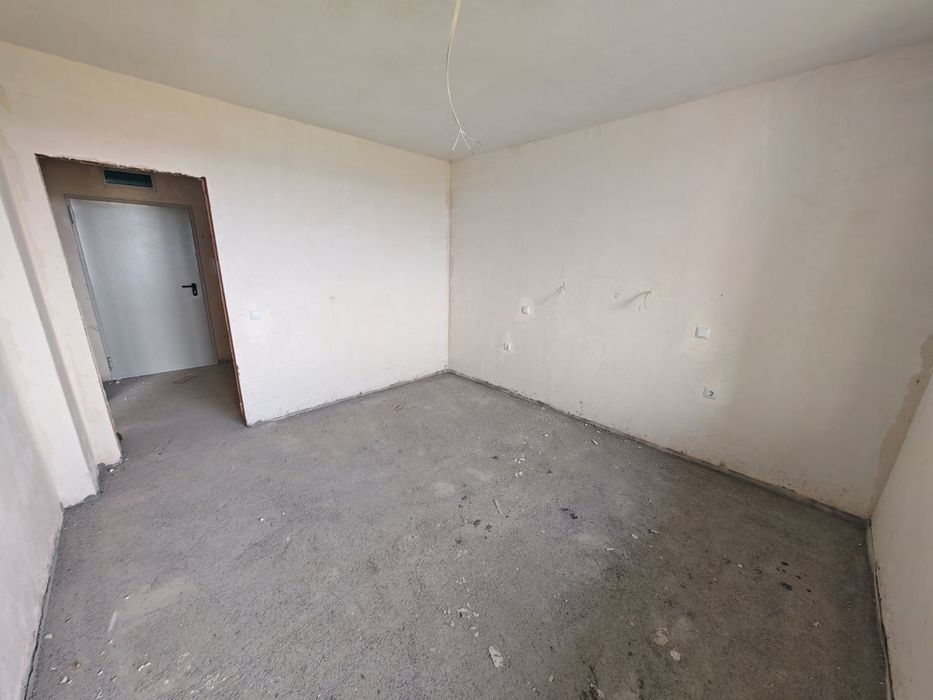 Голям двустаен апартамент в Хелена резиденс. АКТ 16. Среден етаж.