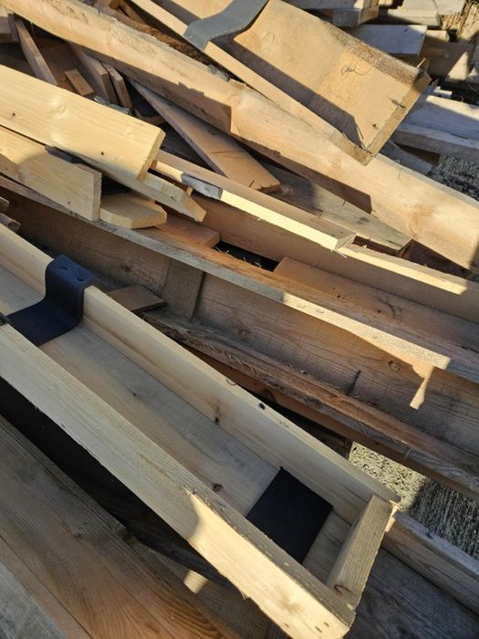 Vand scanduri , diferite dimensiuni - 10 lei