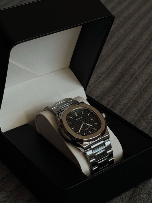 Чесы наручные RINNADY