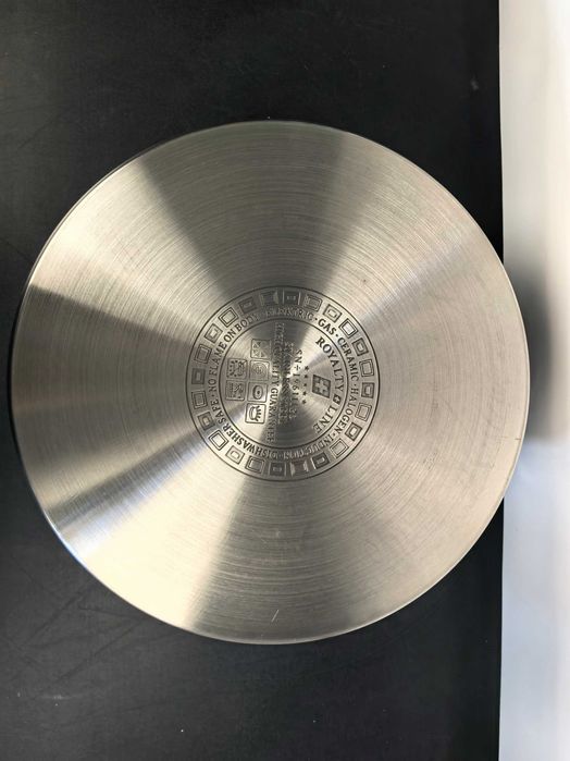 Cratita inox 40x16 cm 20 litri cu capac sticla 340 lei