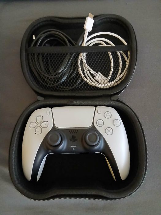 PlayStation 5 Disc Edition 825 GB + 9 игри