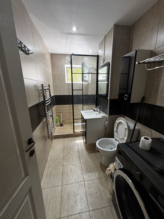 Apartament de închiriat – 3 camere