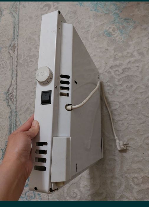 Пылесос в рабочем состояние