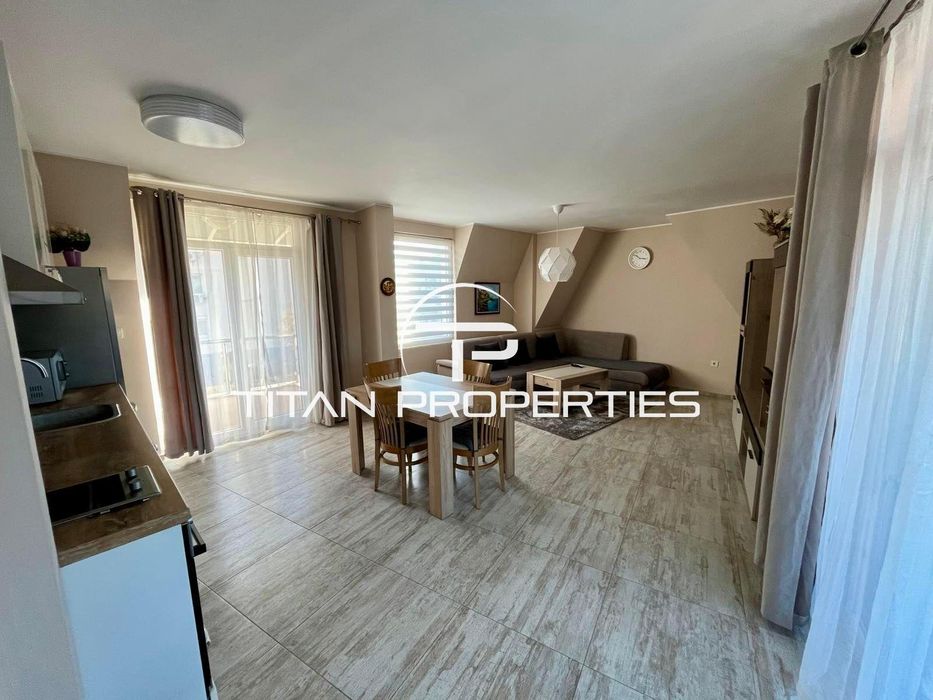 Продава се Двустаен апартамент в Пловдив, Център - 73 кв.м за 1111 €/кв.м - Снимка #2