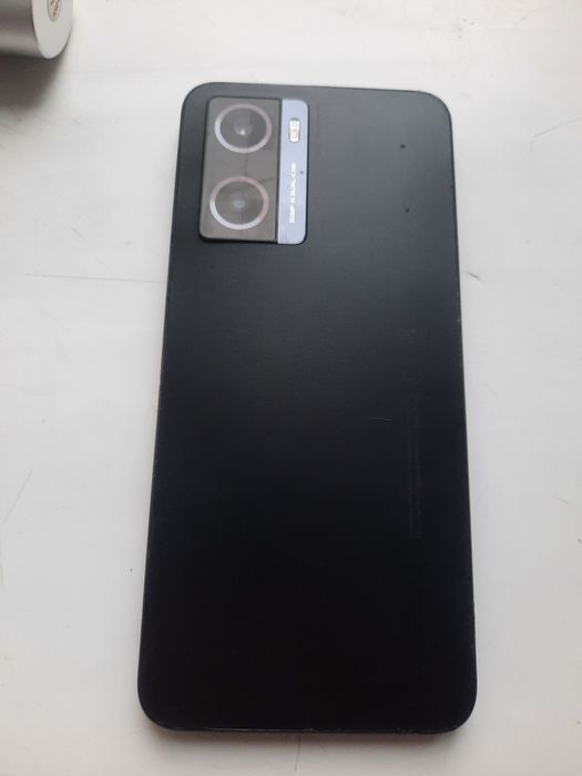 Продам срочно смартфон