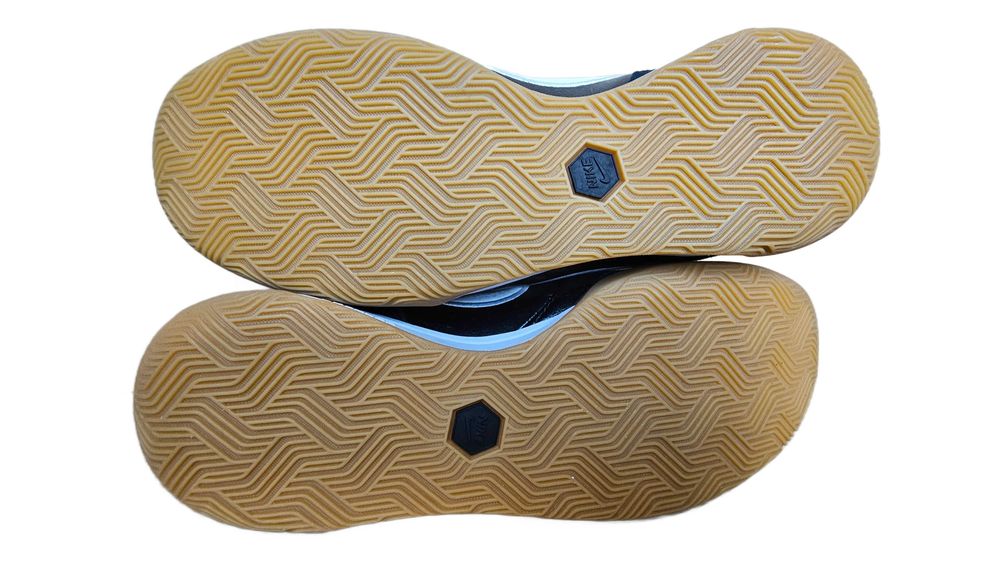Ghete fotbal sala NOI Nike Tiempo Streetgato marimea 40,5 Piele Natur