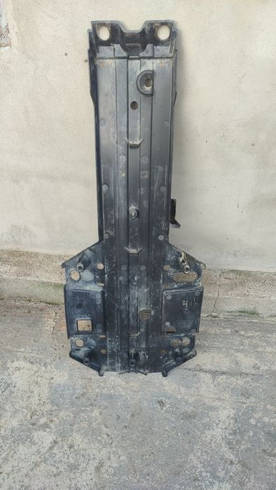 Vând scut ATV -Can-am