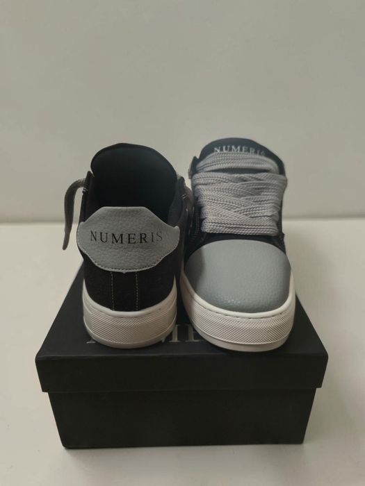 Numeris Atelier Acrylic Black