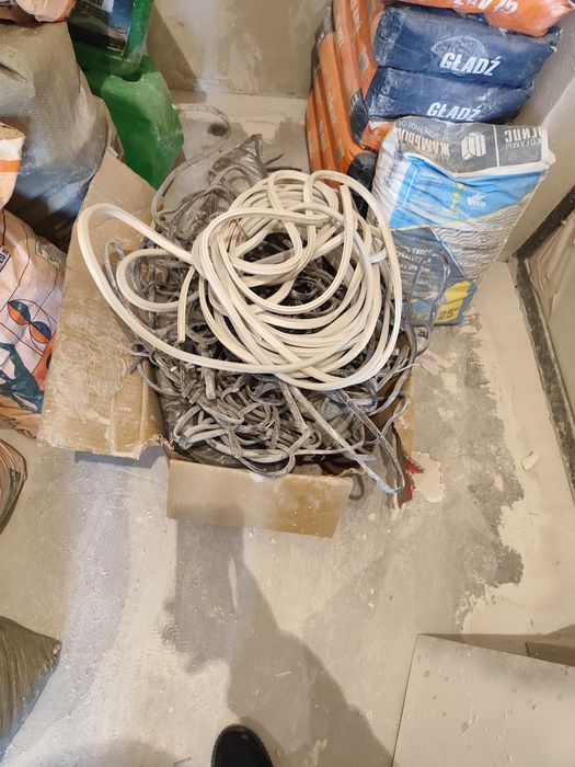 Кабель и гофры для кабеля