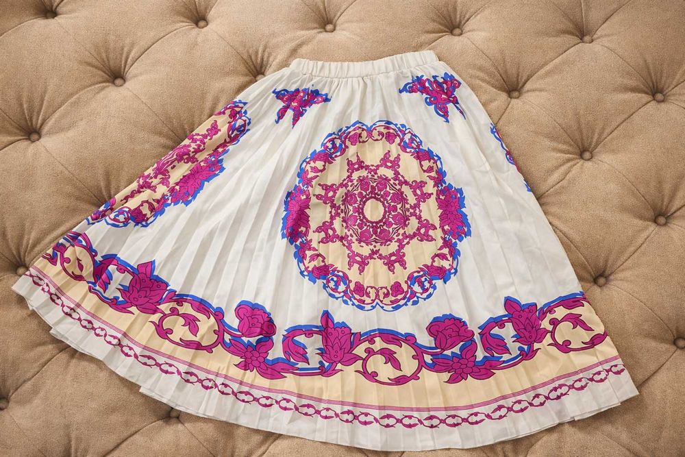 dolce gabanna пола d&g бяла дълга лилава цикламена плисе набрана шарен