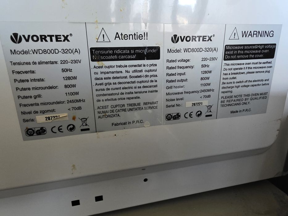 Cuptor microunde Vortex  cu grill