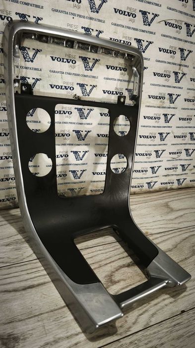 Consola centrala Rama cromata VOLAN STANGA VOLVO S60 V60 2010 - 2016